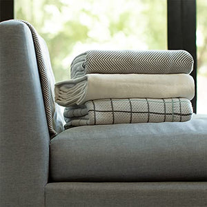 Cariloha Bamboo-Viscose Knit Throw Blanket - Lightweight Summer Throw Blanket for Home - Jacquard Heather Grey